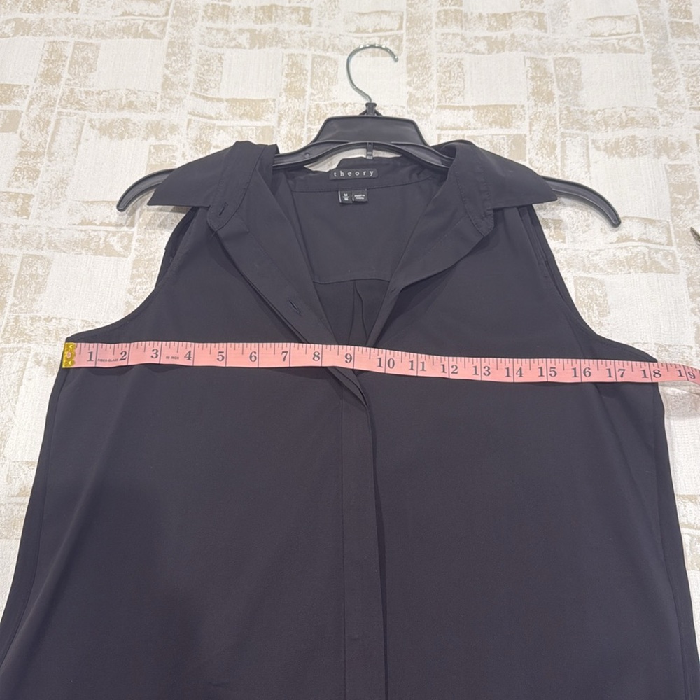 Theory Tank  button down M NWOT Black opens with button host pick - Picture 14 of 15